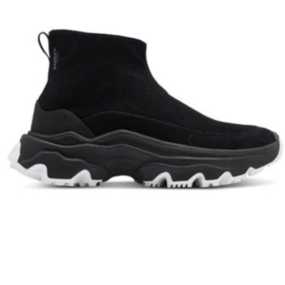 Sorel Kinetic Breakthru Arcadia Waterproof Sneaker Bootie Size 9 NEW - Picture 3 of 11